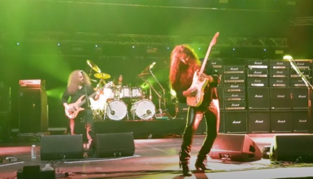 Watch YNGWIE MALMSTEEN Cover DEEP PURPLE’s ‘Smoke On The Water’ At Serbia’s ARSENAL FEST