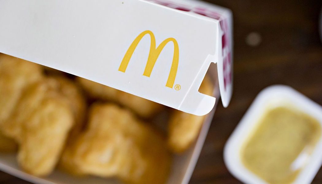 White Iowa Man Arrested After Calling In Bomb Threat To McDonald’s For Forgetting His Dipping Sauce