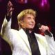 Barry Manilow Sings the Perfect Song to CNN’s Anderson Cooper Following Interrupted NYC ‘Homecoming Concert’