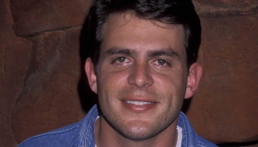 Chart Rewind: In 1996, Rhett Akins ‘Started’ a Long Run of Hot Country Songs No. 1s