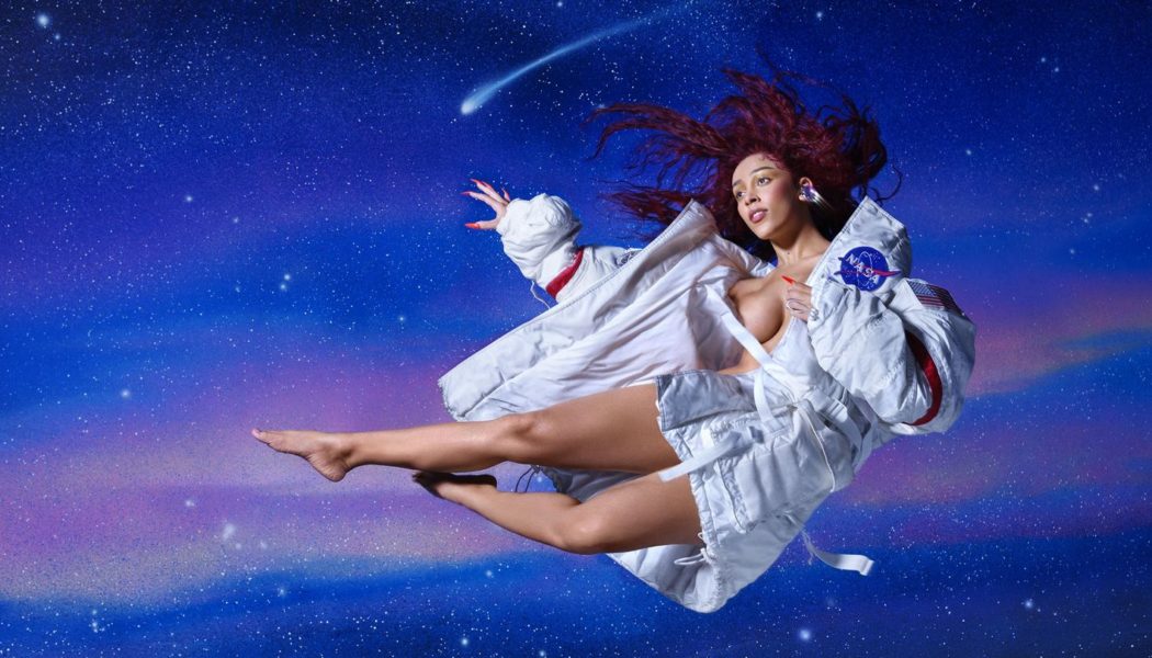 Doja Cat Is Blasting Off As Host Of The 2021 VMAs