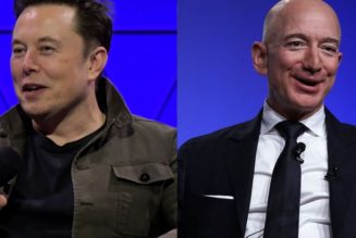 Elon Musk Says Jeff Bezos ‘Retired To Pursue a Full-Time Job Filing Lawsuits Against SpaceX’