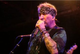 Ex-GREAT WHITE Singer JACK RUSSELL Is ‘Not Really Scared’ To Play Live Shows During Pandemic