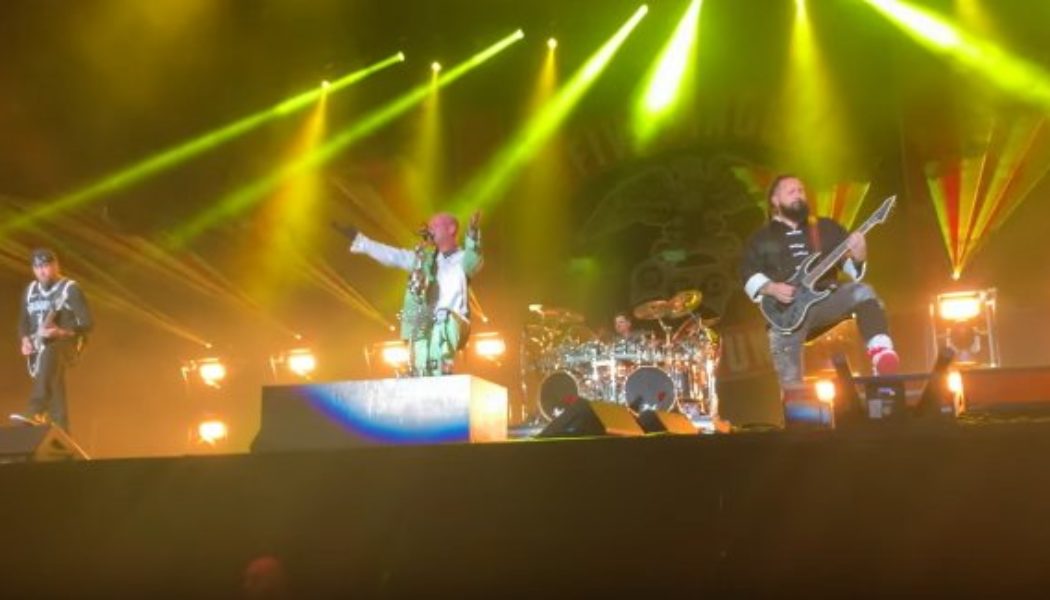 FIVE FINGER DEATH PUNCH Performs Live For First Time In A Year And A Half At IOWA STATE FAIR (Video)