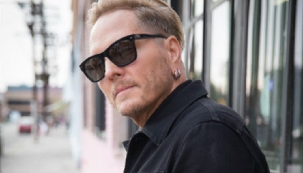 Former GUNS N’ ROSES Drummer MATT SORUM On His Autobiography: ‘It’s The Ups And Downs Of The Rock ‘N’ Roll Business’