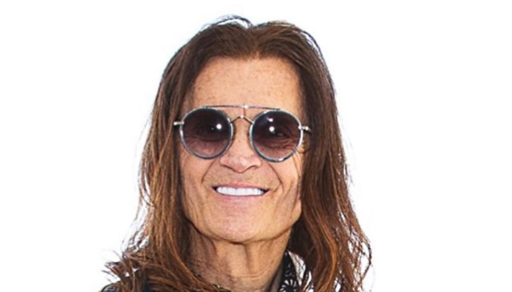 GLENN HUGHES: ‘I’ve Embraced The Internet’