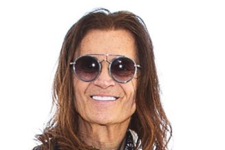 GLENN HUGHES: ‘I’ve Embraced The Internet’