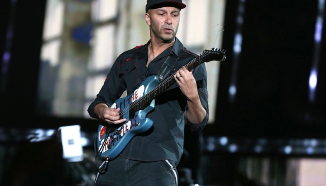 Hear Tom Morello’s Creepy New Electronic Song ‘Driving To Texas’