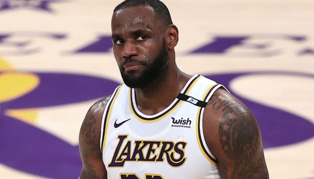 LeBron James Reacts To Getting 0 Votes From NBA Execs on Being the Best Player Going Into Next Season