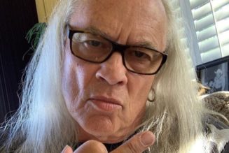 LYNYRD SKYNYRD’s RICKEY MEDLOCKE Says He Has Recovered From COVID-19: ‘I Feel Very Blessed’