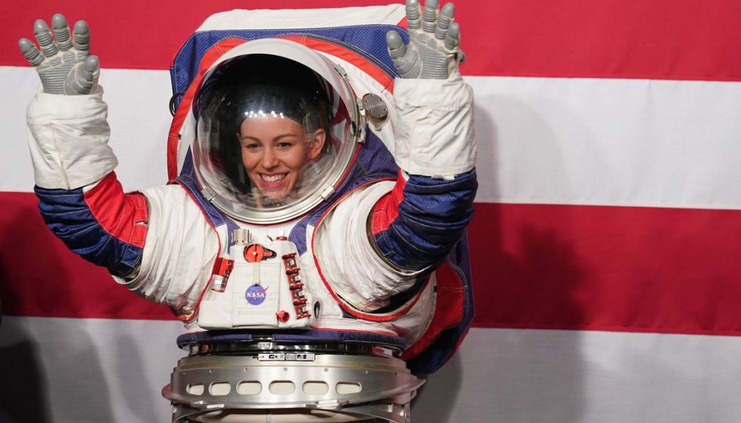 NASA’s new space suits are delayed, making a 2024 Moon landing ‘not feasible’