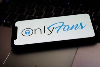 OnlyFans Comes to Its Senses, Drops Plans to Ban Sexually Explicit Content