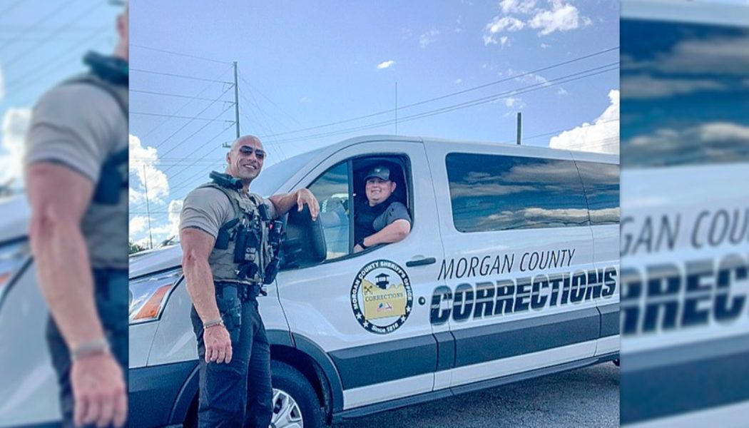 People Think This Police Officer Is Dwayne Johnson’s Doppelgänger