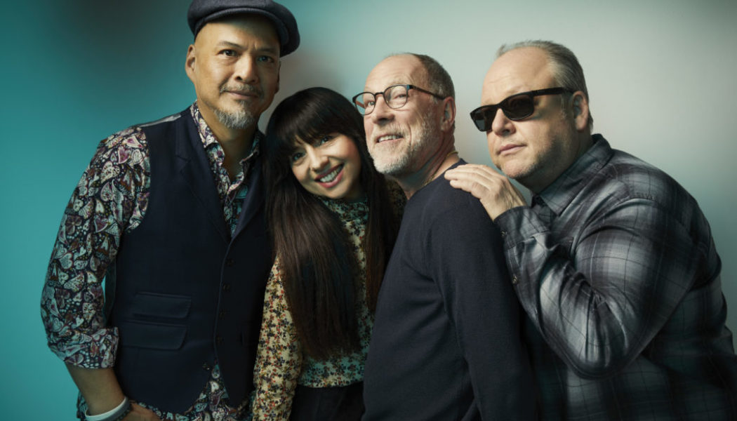 Pixies Cancel U.S. Tour Due to Covid-19 Concerns