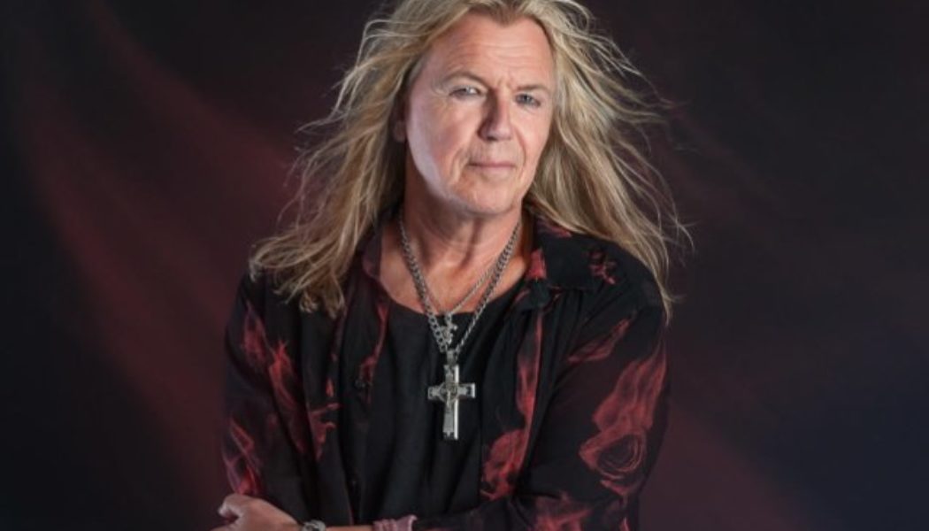 PRETTY MAIDS’ Cancer-Stricken Singer RONNIE ATKINS Wrote New Song When He ‘Hit Rock Bottom Mentally And Emotionally’