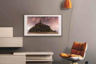 Samsung’s art-inspired Frame 4K TV is $200 off