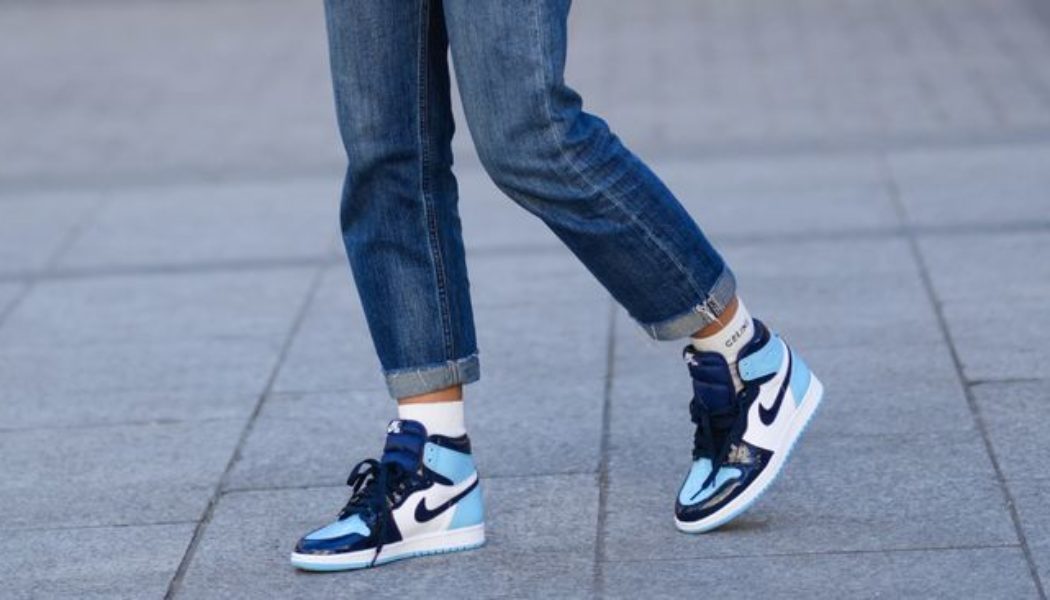 The 5 Sneakers We’ll All Want to Wear in 2022