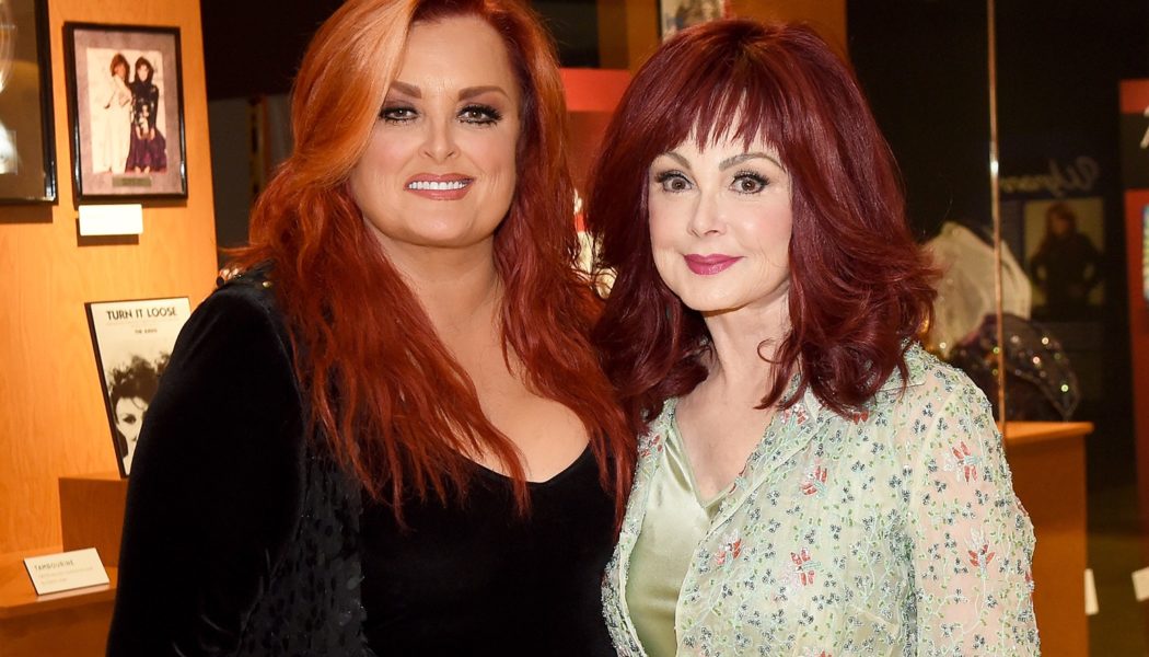 The Judds, Ray Charles, Eddie Bayers & Pete Drake to Join Country Music Hall of Fame