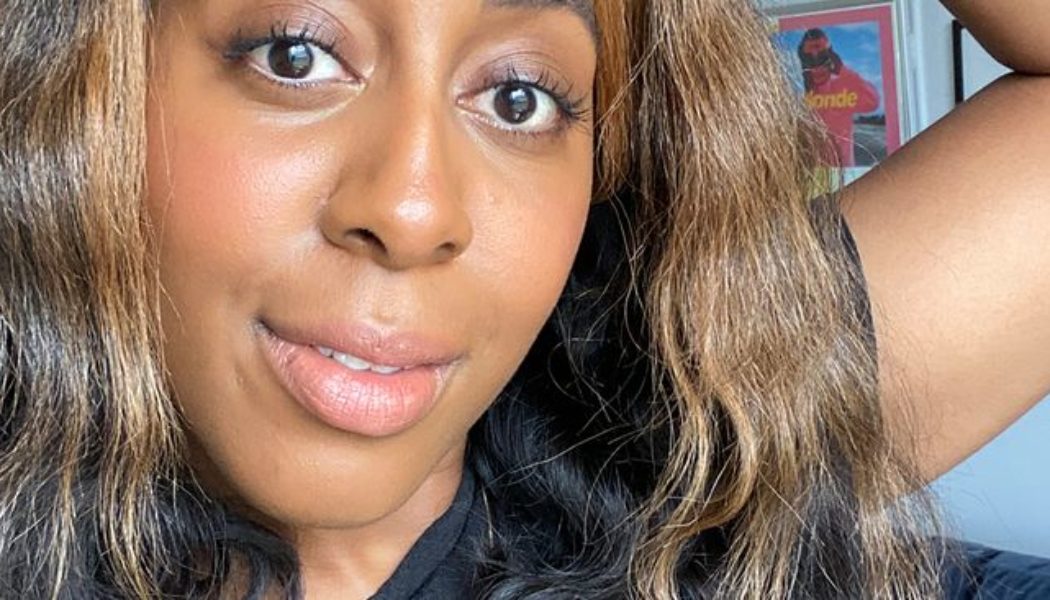 This New Foundation Can Be Custom Made to Your Exact Skin Tone—Here’s My Review