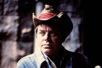 Tom T. Hall, Country Music Hall of Famer Known as ‘The Storyteller,’ Dead at 85