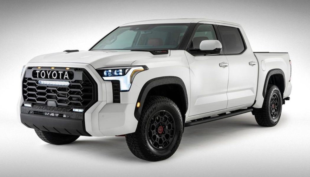 Toyota Unveils 2022 Tundra Pickup Following Leaks Online