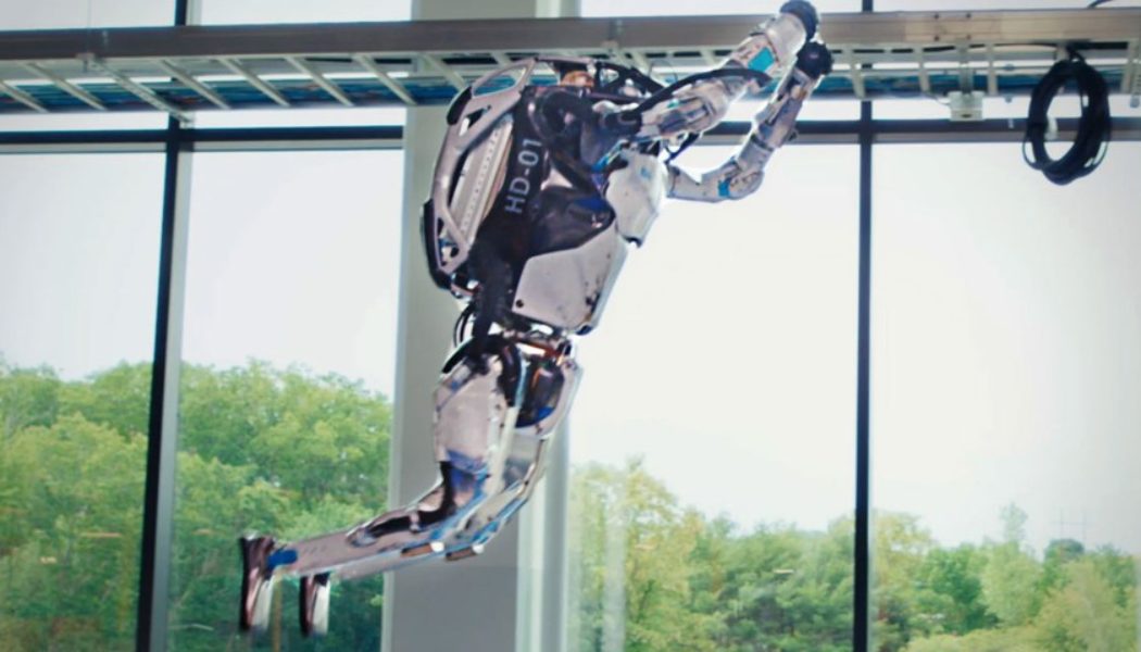 Watch Boston Dynamics’ Atlas Robots Dominate a Parkour Course