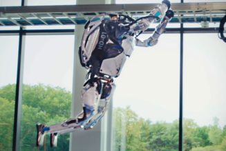 Watch Boston Dynamics’ Atlas Robots Dominate a Parkour Course