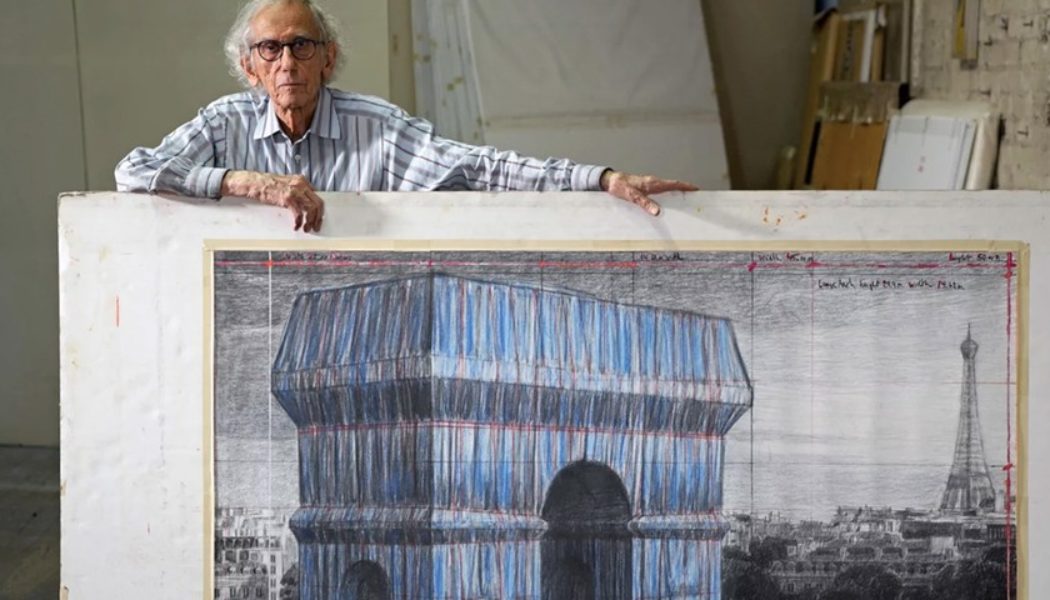 Watch Christo and Jeanne-Claude’s Dream Project, “L’Arc de Triomphe, Wrapped” Finally Take Place