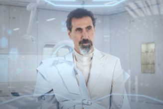 Watch SERJ TANKIAN In TINA GUO’s ‘Moonhearts In Space’ Music Video