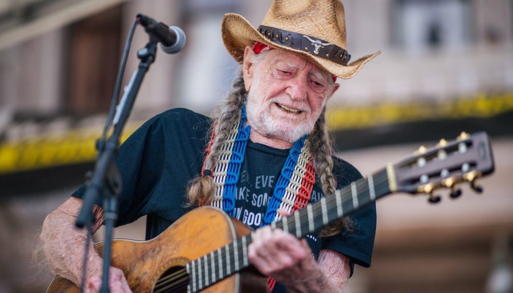 Willie Nelson Performs at Poor People’s Campaign Voting Rights March in Austin: Watch