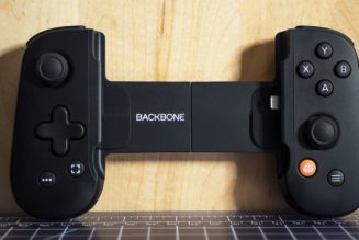 Backbone offers 3D-printed solution for iPhone 13 Pro camera bump issue