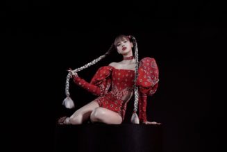 BLACKPINK’s Lisa Previews ‘Money’ Performance With Teaser Poster