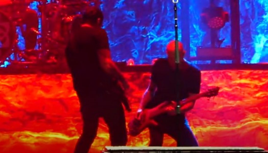 BREAKING BENJAMIN Rejoined By Bassist MARK KLEPASKI At Scranton Concert (Video)