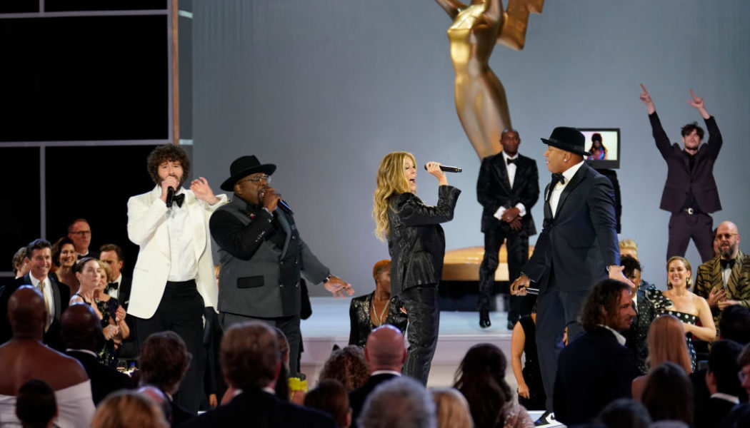 Cedric The Entertainer & Company Pay Homage To Biz Markie At Emmy Awards