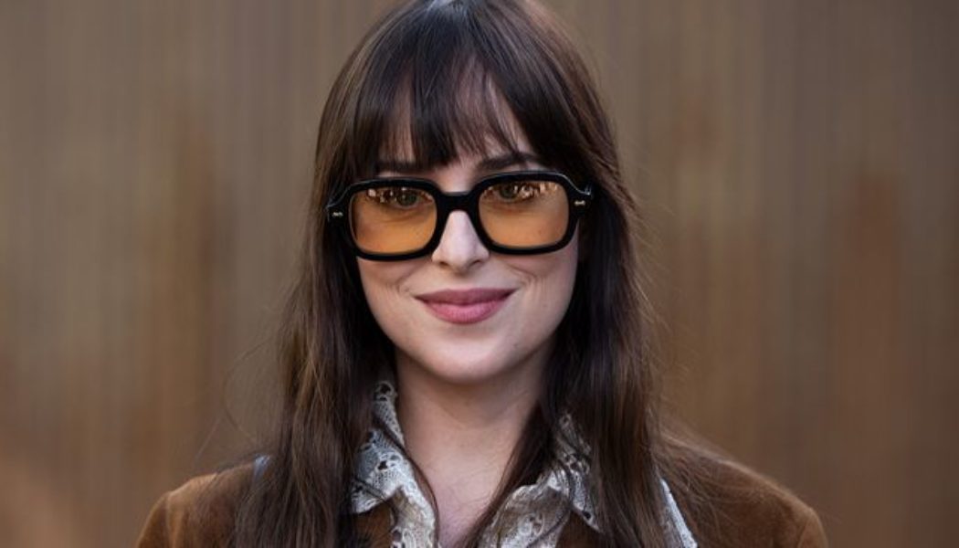 Dakota Johnson Just Wore the Autumn Outfit I’m Copying Head to Toe