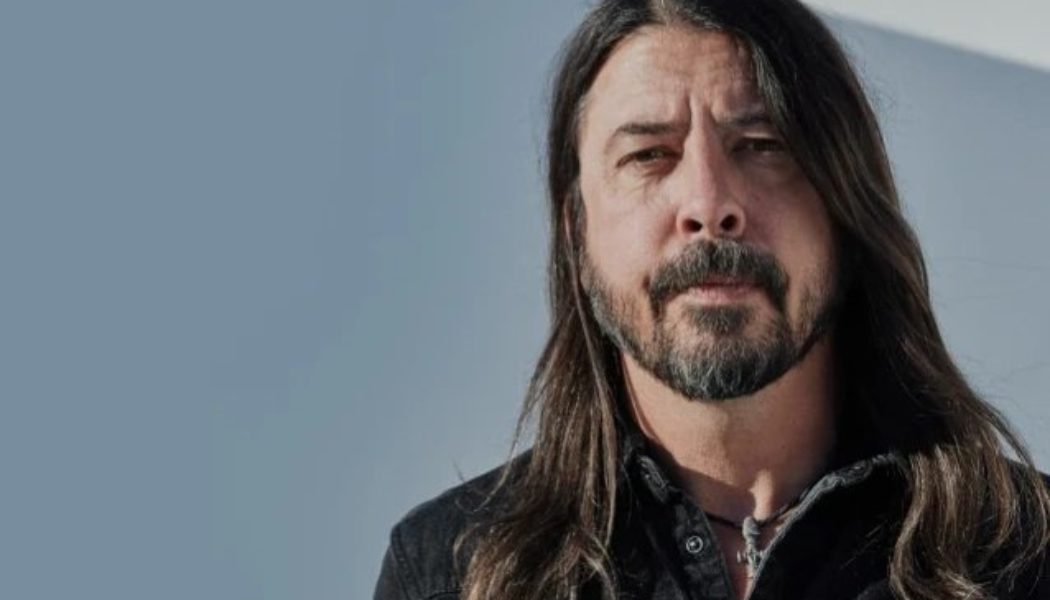 DAVE GROHL Announces ‘The Storyteller Live And In Person’ Book Tour