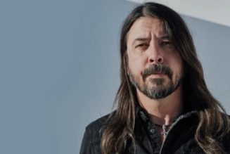 DAVE GROHL Announces ‘The Storyteller Live And In Person’ Book Tour