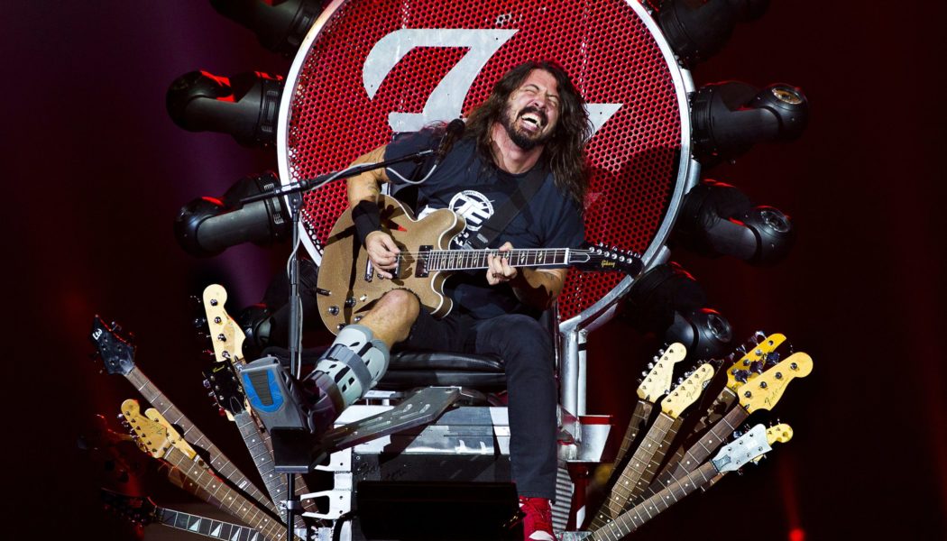 Dave Grohl Lends His Throne to Greyhawk Bassist Who Was Shot in the Leg