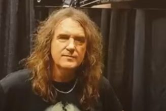 DAVID ELLEFSON Makes First Post-MEGADETH Public Appearance At ‘Crypticon’ Horror Convention (Video)