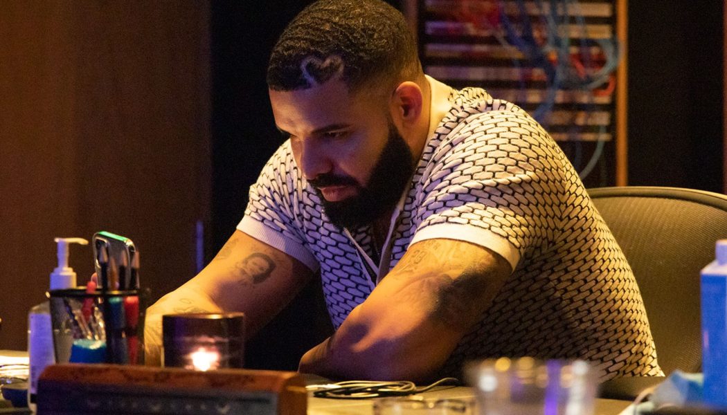 Drake’s Historic Chart Week: How He Matched The Beatles’ 57-Year-Old Record