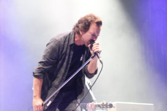 Eddie Vedder Debuts New Band, Covers R.E.M., Kings of Leon, Pretenders, Prince and More at Ohana Fest