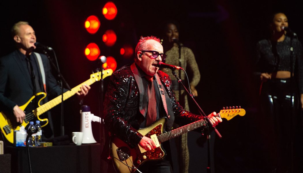 Elvis Costello & The Attractions Score First Entry on a Billboard Latin Albums Chart With ‘Spanish Model’