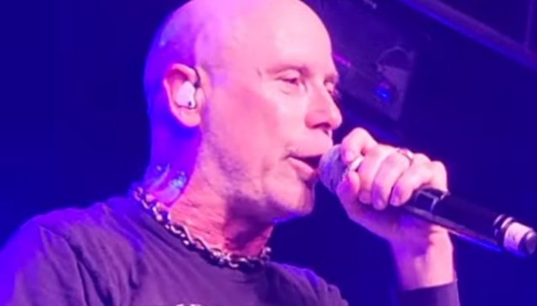 JOHN BUSH Revisits His Time With ANTHRAX During METAL ALLEGIANCE’s Long Island Concert (Video)