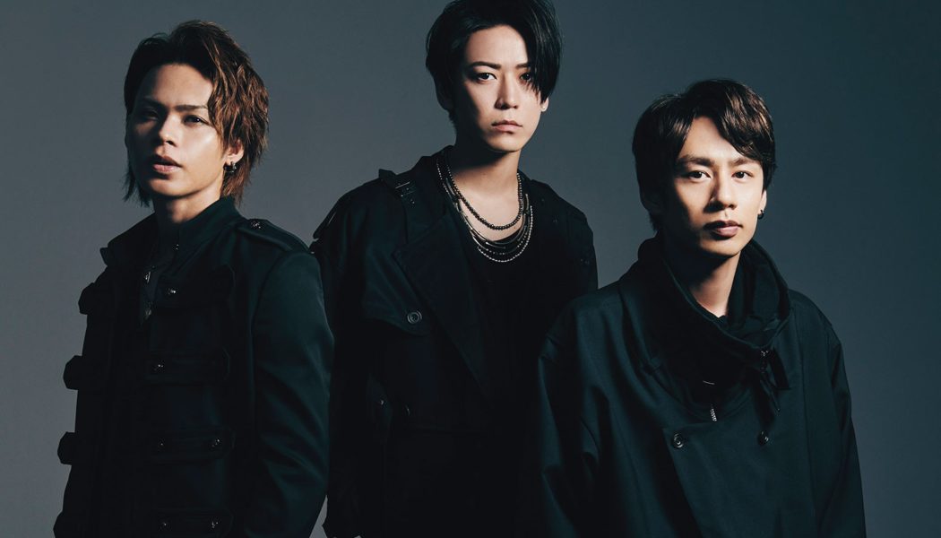 KAT-TUN Debuts Atop Japan Hot 100 as The Kid LAROI & Justin Bieber Break In to Top 10