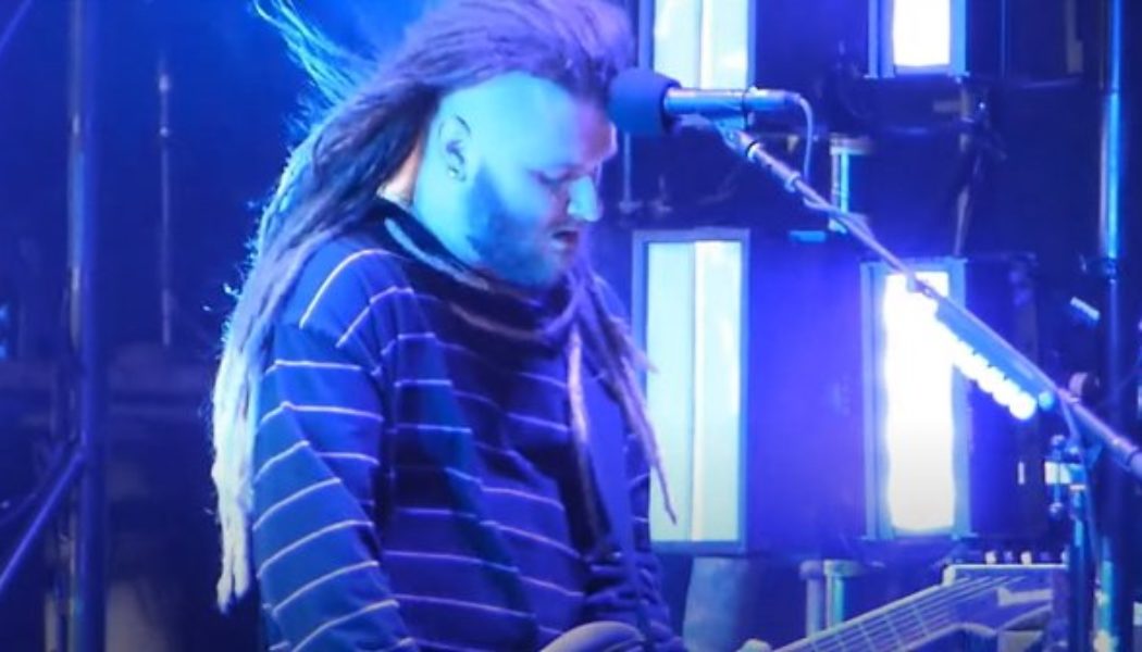 KORN Recruits LOVE AND DEATH’s J.R. BAREIS After MUNKY Is Sidelined With COVID-19