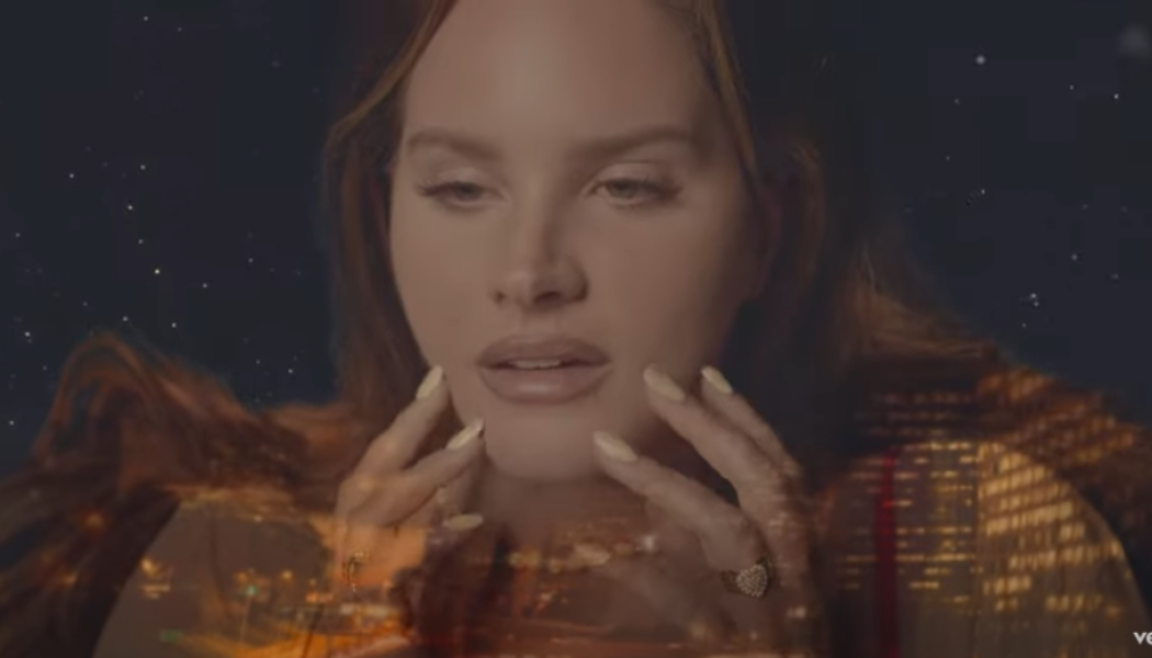 Lana Del Rey Finds Grace While Searching For ‘Arcadia’