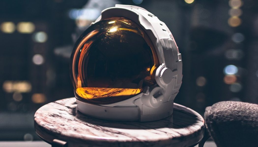 Michael Kagan Presents Space-Faring “A7L HELMET” Series