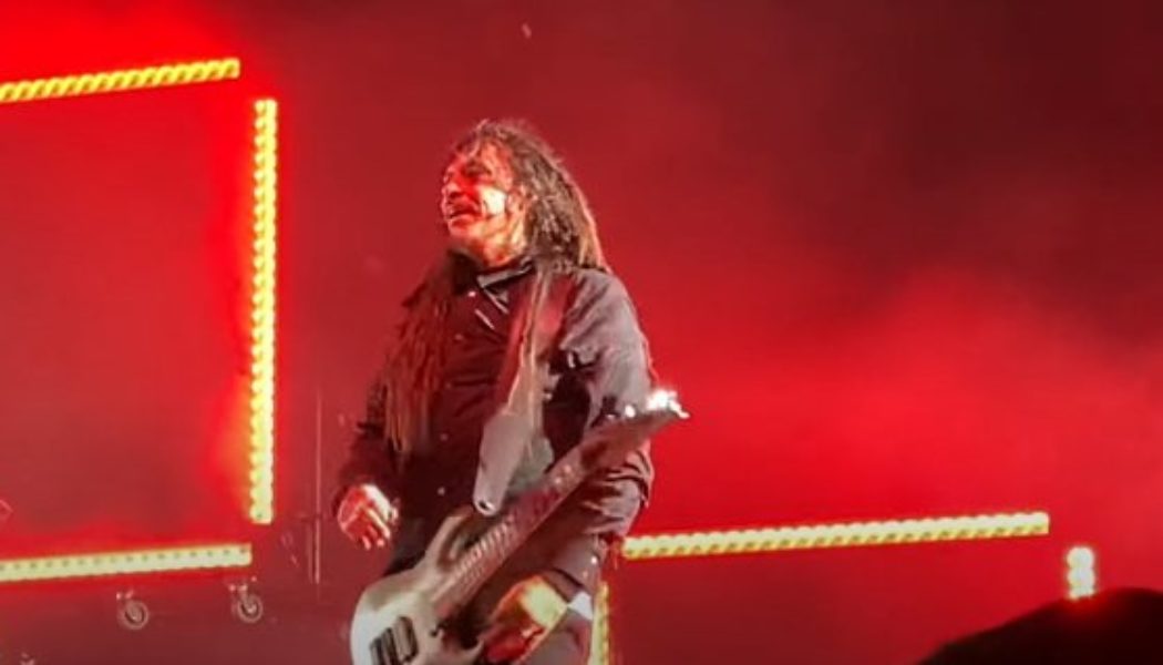 MUNKY Rejoins KORN On Stage In Austin After Recovering From COVID-19 (Video)