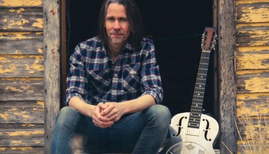 MYLES KENNEDY Releases Music Video for ‘A Thousand Words’