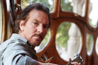 PEARL JAM’s EDDIE VEDDER Unveils New Solo Single ‘Long Way’, Announces ‘Earthling’ Album